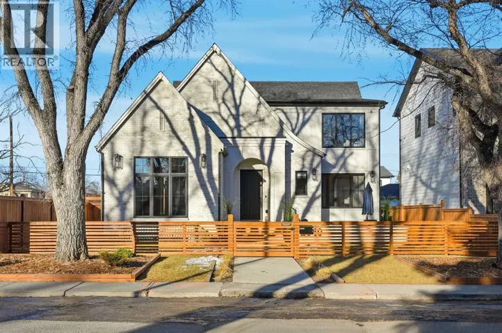 2040 56 Avenue SW, Calgary, Alberta T3E1M8