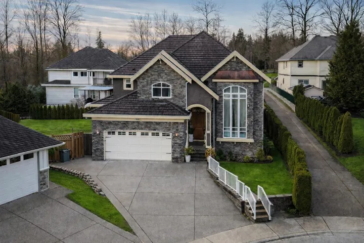 16050 79 AVENUE, Surrey, British Columbia V4N0K2
