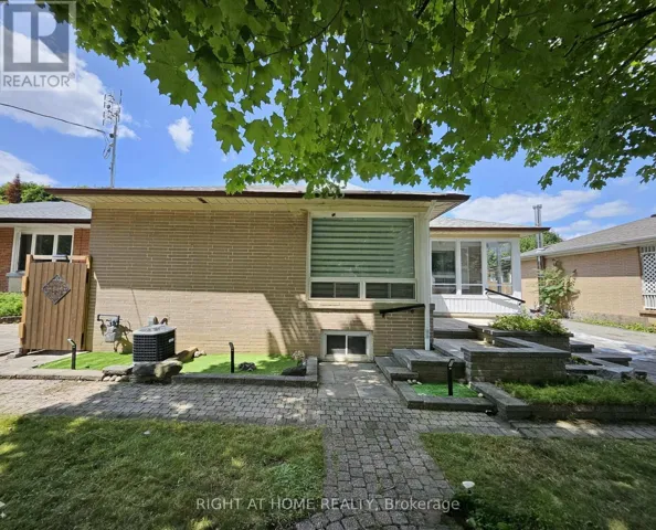 96 ROCKPORT CRESCENT, Richmond Hill (Crosby), Ontario L4C2L8