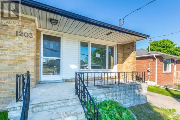 BSMT - 1203 WECKER DRIVE, Oshawa (Lakeview), Ontario L1J3N9