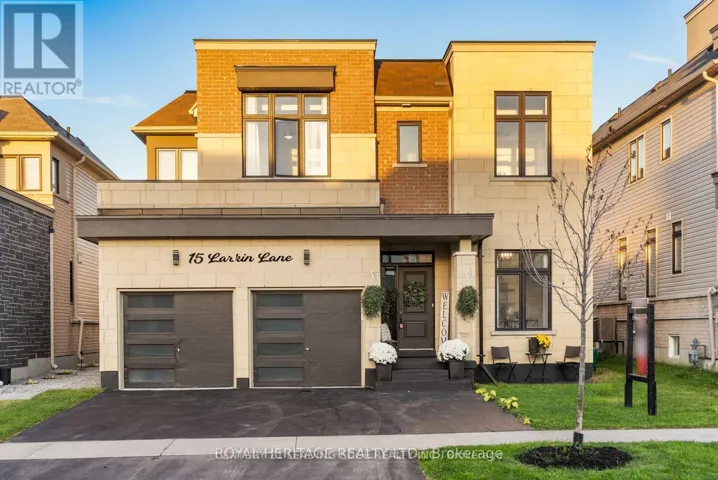 15 LARKIN LANE, Clarington (Bowmanville), Ontario L1C4A7