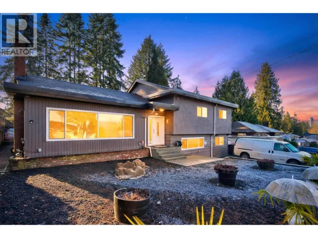 928 STANTON AVENUE, Coquitlam, British Columbia V3J4V2