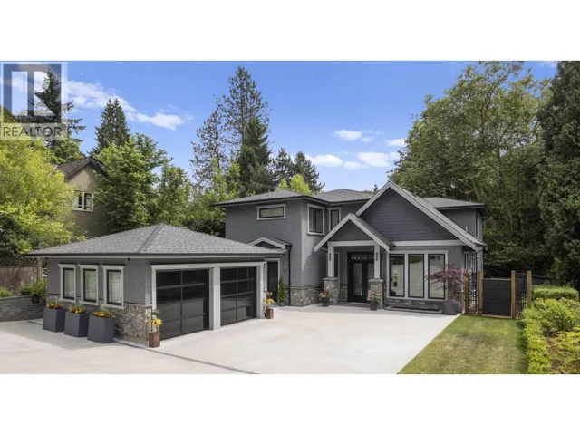 8258 GOVERNMENT ROAD, Burnaby, British Columbia V5A2E3