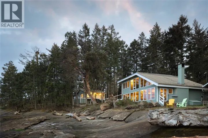 281 Bellhouse Rd, Galiano Island, British Columbia V0N1P0