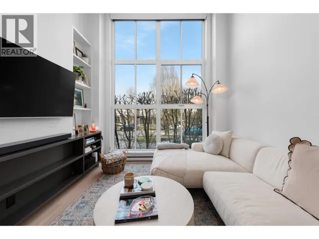 3429 PORTER STREET, Vancouver, British Columbia V5N4H2