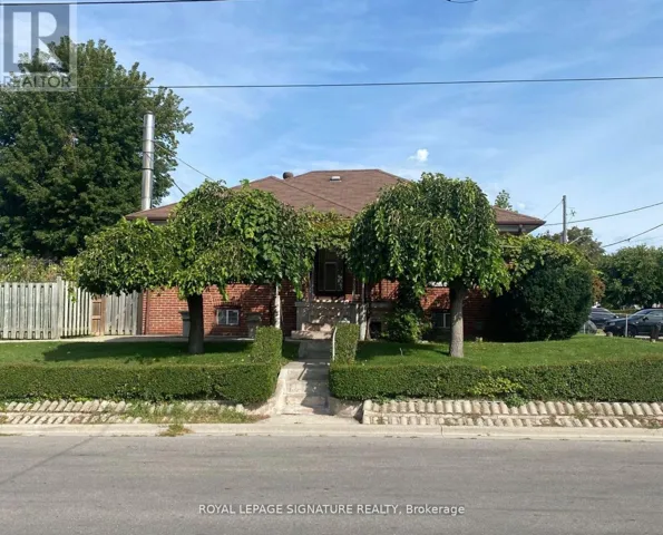 BSMT - 2 CLEVEDON STREET, Toronto (Downsview-Roding-CFB), Ontario M3M1M4