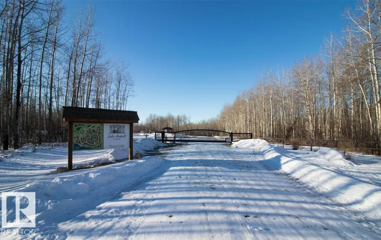 137 5519 TWP RD 550, Rural Lac Ste. Anne County, Alberta T5L0P0