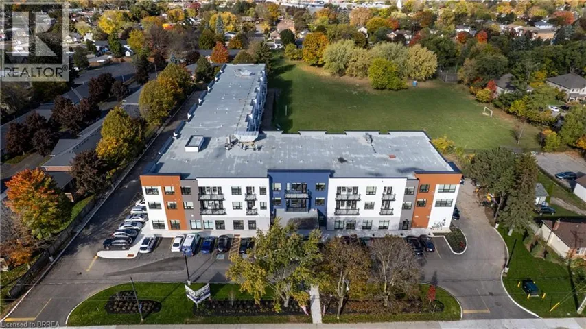 152 NORTH PARK Street Unit# 201, Brantford, Ontario N3R4K5