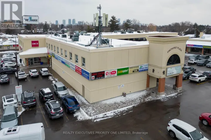 4923 BATHURST STREET, Toronto (Willowdale West), Ontario M2R1X8