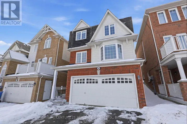 40 CLIFF GUNN ROAD, Newmarket (Woodland Hill), Ontario L3X3J8
