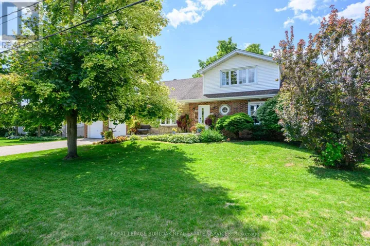 912 BOOTHMAN AVENUE, Burlington (Bayview), Ontario L7T1P4