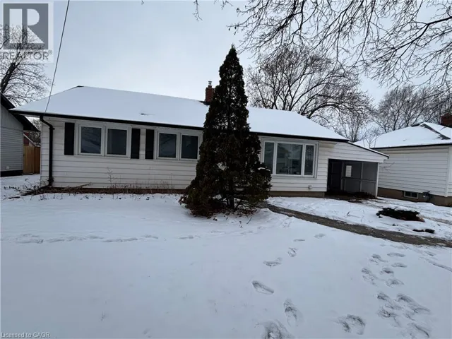 118 JACOBSON Avenue Unit# Upper, St. Catharines, Ontario L2T3A5