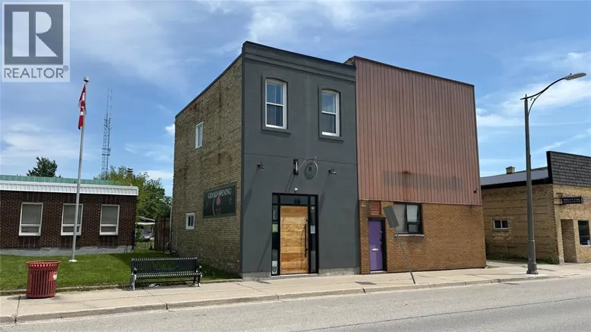 5294 NAUVOO ROAD, Warwick-Watford, Ontario N0M2S0