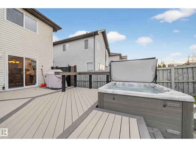 4712 204 Street NW, Edmonton, Alberta T6M0C3