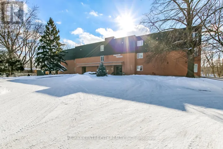 11 - 125 ELM STREET, St. Thomas, Ontario N5R1H9