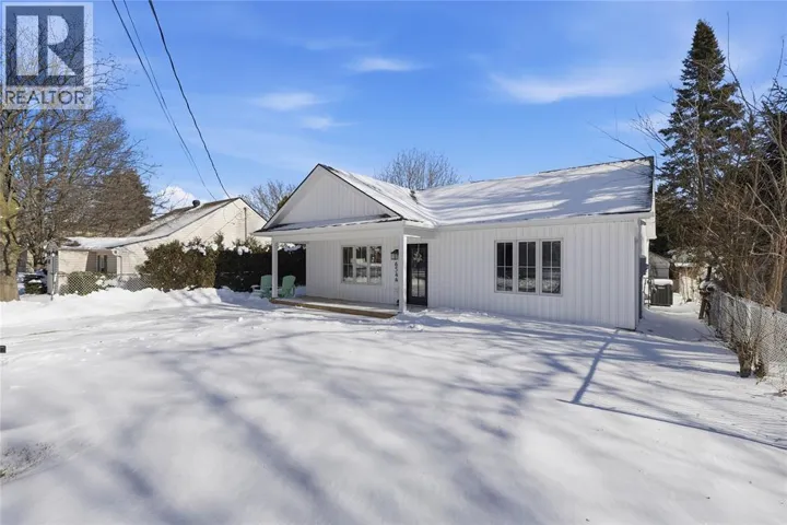 6544 Waterworks ROAD, Sarnia, Ontario N0N1C0