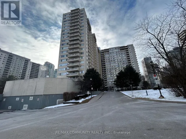 805 - 3590 KANEFF CRESCENT, Mississauga (Mississauga Valleys), Ontario L5A3X3