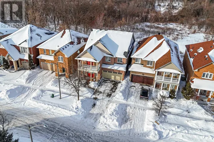 117 MAROON DRIVE, Richmond Hill (Oak Ridges Lake Wilcox), Ontario L4E5B7