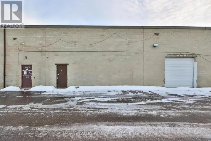 6 - 589 STEVEN COURT, Newmarket (Stonehaven-Wyndham), Ontario L3Y6Z3