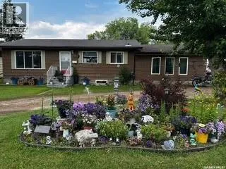 110 South AVENUE E, Hafford, Saskatchewan S0J1A0