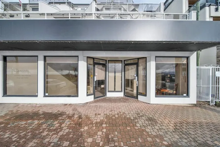 15575 MARINE DRIVE, White Rock, British Columbia V4B1C9