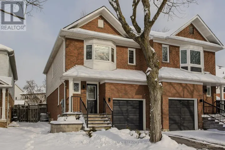 12 THORNLODGE DRIVE, Hamilton (Waterdown), Ontario L0R2H3