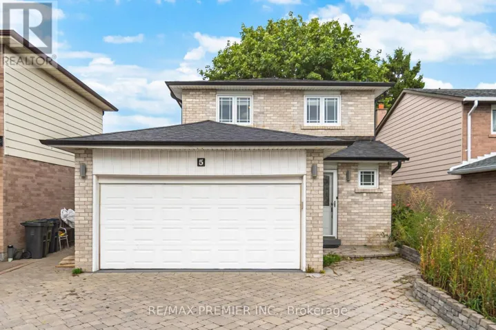 5 MAGDALENA COURT, Toronto (Mount Olive-Silverstone-Jamestown), Ontario M9V4S7