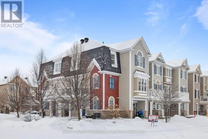 211 BENSINGER WAY, Ottawa, Ontario K2S0P1