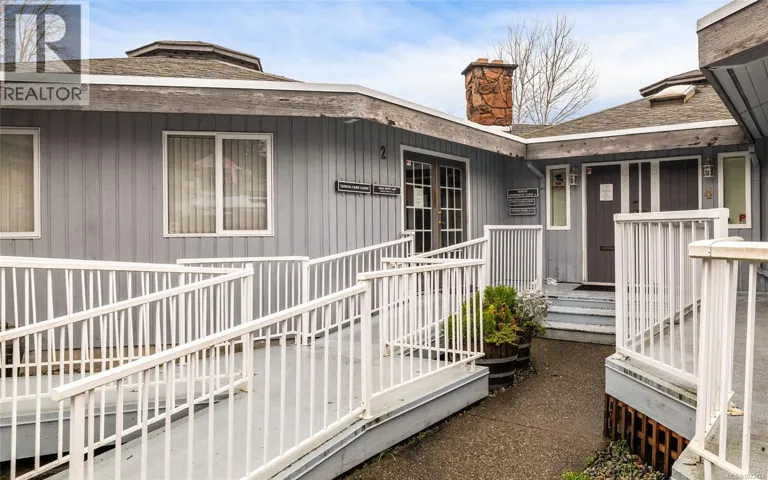 2 271 Ingram St, Duncan, British Columbia V9L1P3