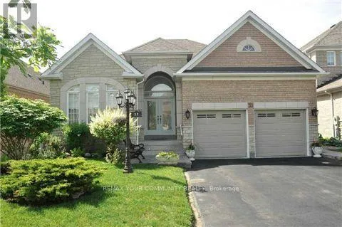 ROOM - 31 KAITLIN DRIVE, Richmond Hill (Oak Ridges Lake Wilcox), Ontario L4E3W6