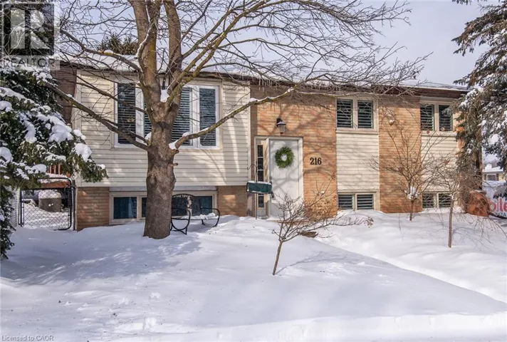 216 NORTHLAKE Drive, Waterloo, Ontario N2V1A8