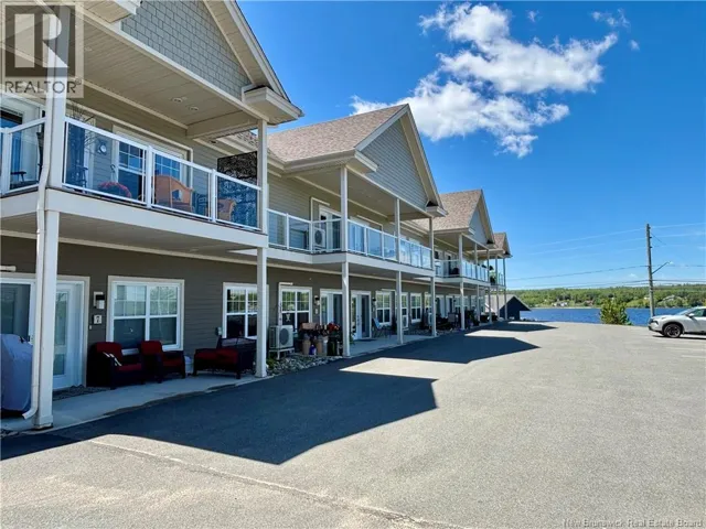 1 Bushville Drive, Miramichi, New Brunswick E1N4R5
