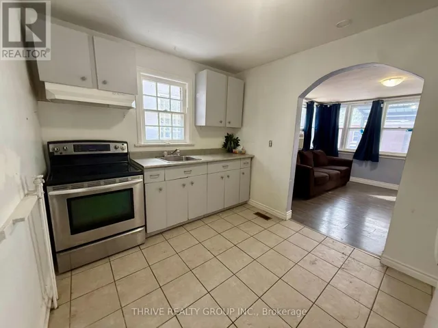 3 - 1203 DUNDAS STREET, London East (East M), Ontario N5W3A9