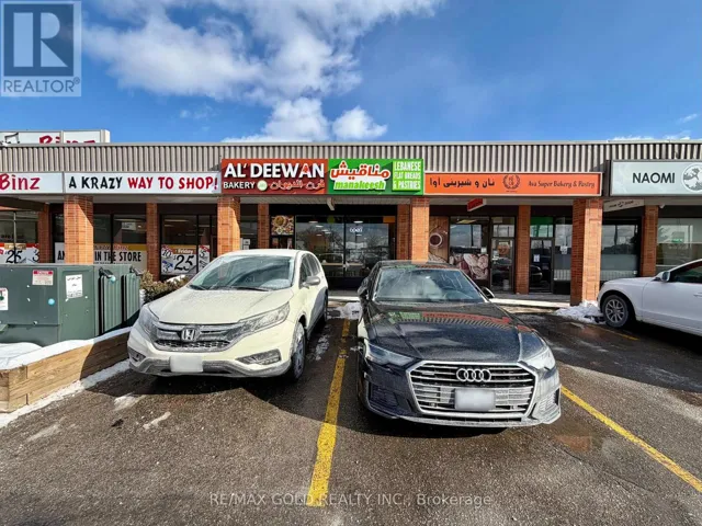 10 - 16925 YONGE STREET, Newmarket (Central Newmarket), Ontario L3Y5Y1
