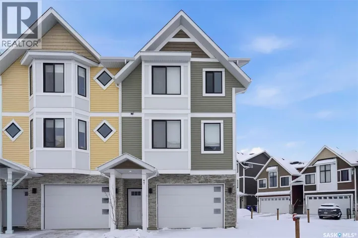 47 900 St Andrews LANE, Warman, Saskatchewan S0K4S4