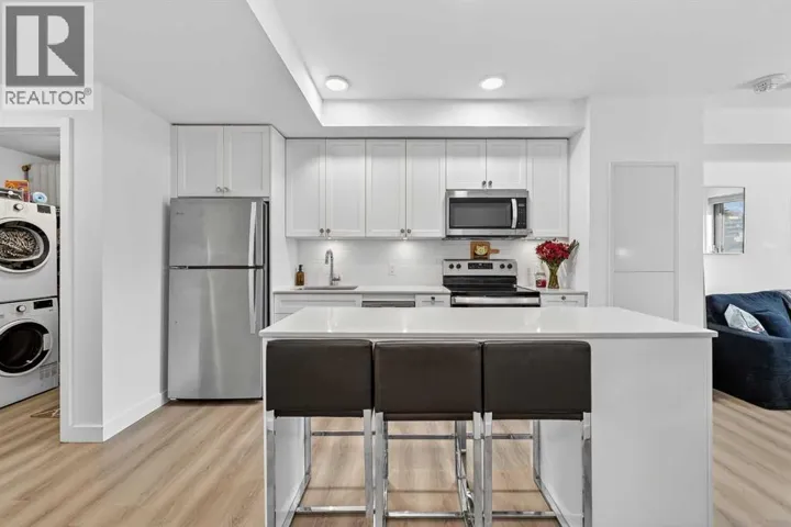 711, 123 4 Street NE, Calgary, Alberta T2E8K3