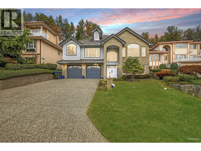 38 TIMBERCREST DRIVE, Port Moody, British Columbia V3H4T7