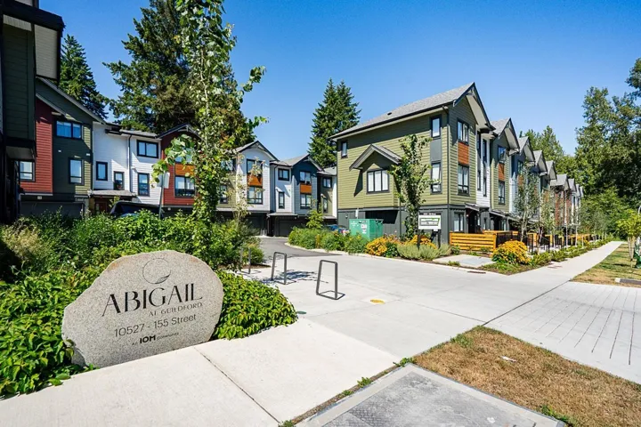 7 10527 155 STREET, Surrey, British Columbia V3R0S1