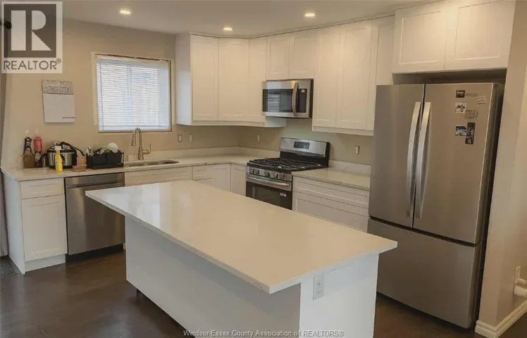 119 BRUSH, Amherstburg, Ontario N9V3Y5