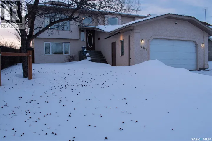 2907 15th AVENUE E, Prince Albert, Saskatchewan S6V7T7