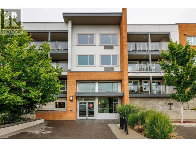 725 Academy Way Unit# PH18, Kelowna, British Columbia V1V3A4