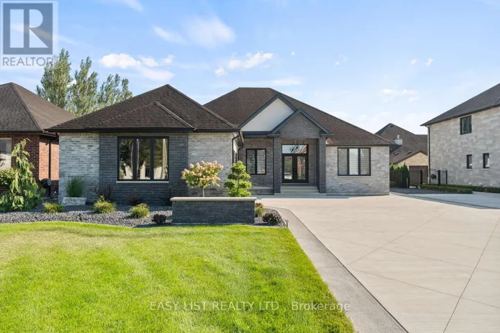 351 OLD TECUMSEH ROAD, Tecumseh, Ontario N8N3T2