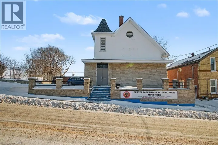 37 WELLINGTON Street, Cambridge, Ontario N1R3Y6