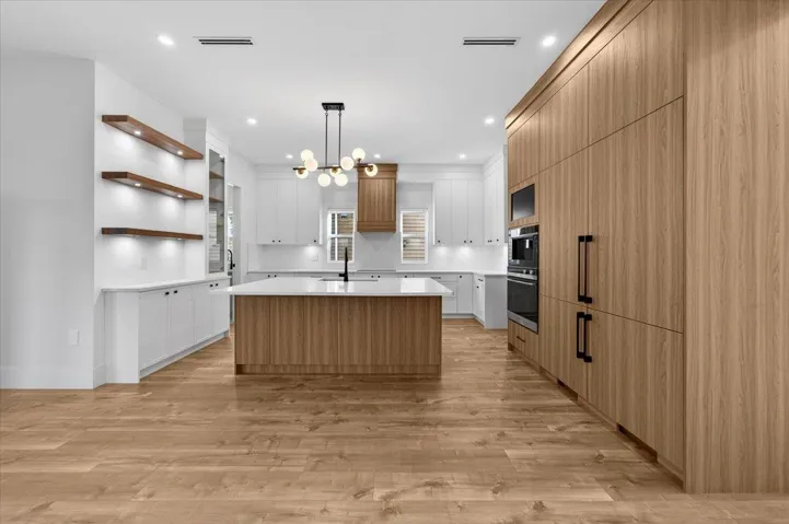 17317 103A AVENUE, Surrey, British Columbia V4N5R3