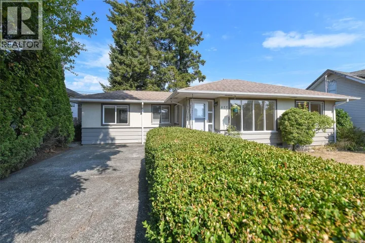 577 17th St, Courtenay, British Columbia V9N1Y9