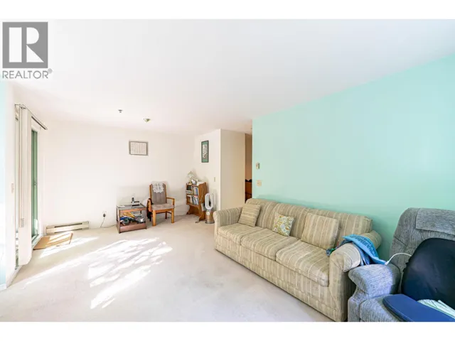 310 6737 STATION HILL COURT, Burnaby, British Columbia V3N4V2