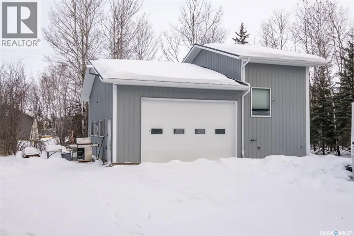 6 Piper PLACE, Candle Lake, Saskatchewan S0J3E0