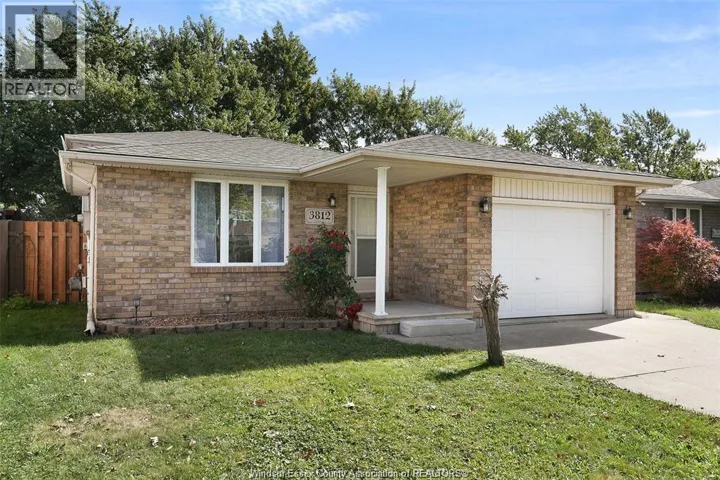 3812 DEVONWOOD AVENUE, Windsor, Ontario N8W5R6