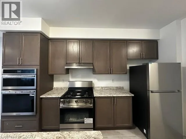 74 WITTEVEEN Drive, Brantford, Ontario N3T0S3