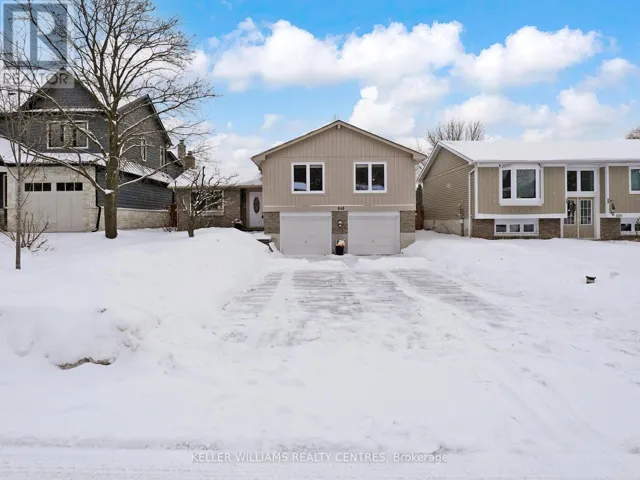 840 MAGNOLIA AVENUE, Newmarket (Huron Heights-Leslie Valley), Ontario L3Y3C7